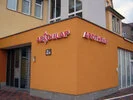 Fassadenbeschriftung einer Appotheke
